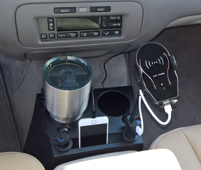 Town Car Cup Holder 1